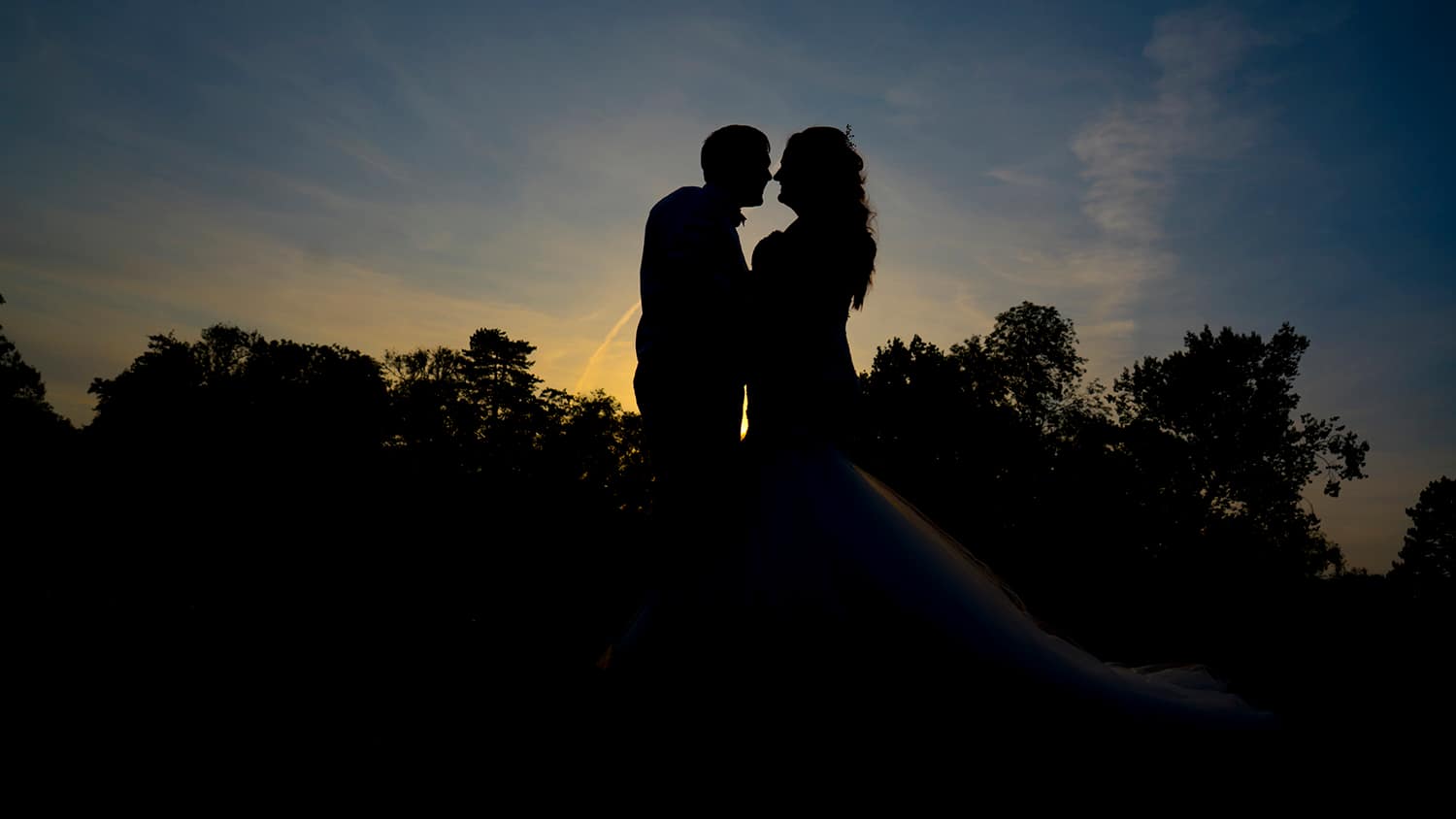 Kind words and testimonials for Wirral wedding photographers Studio 900